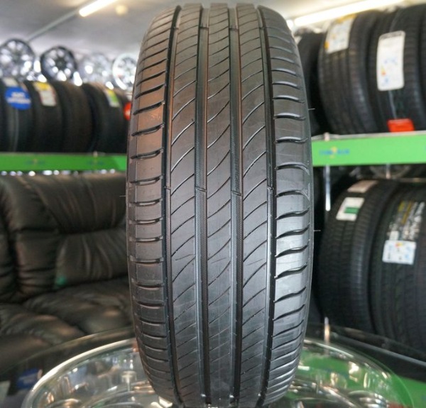 MICHELIN Primacy 4