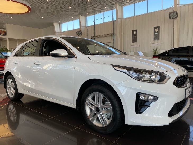 Kia Ceed в комплектации Prestige