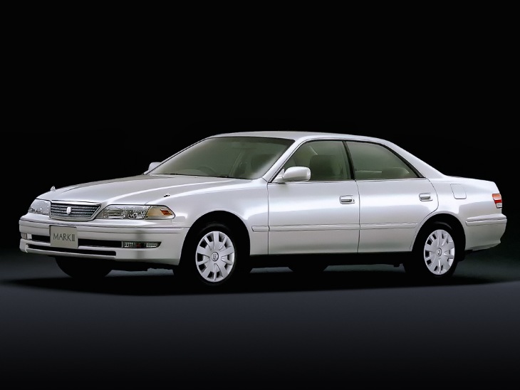 Toyota Mark II выпускался с 1996 по 2000 годы.