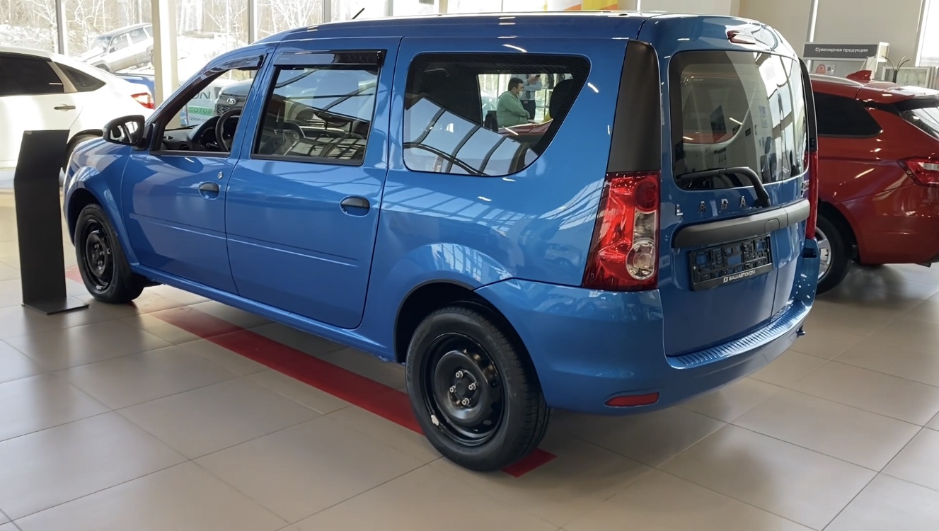 Lada Largus 2022
