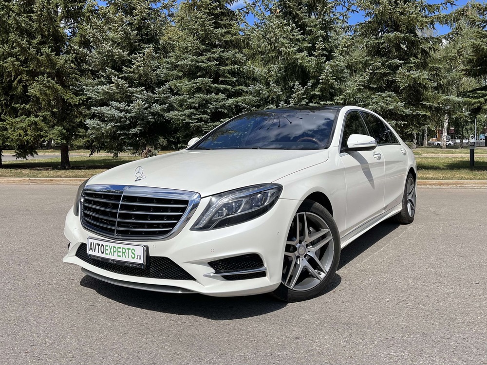 Mercedes-Benz S 500 W222 2013 года выпуска
