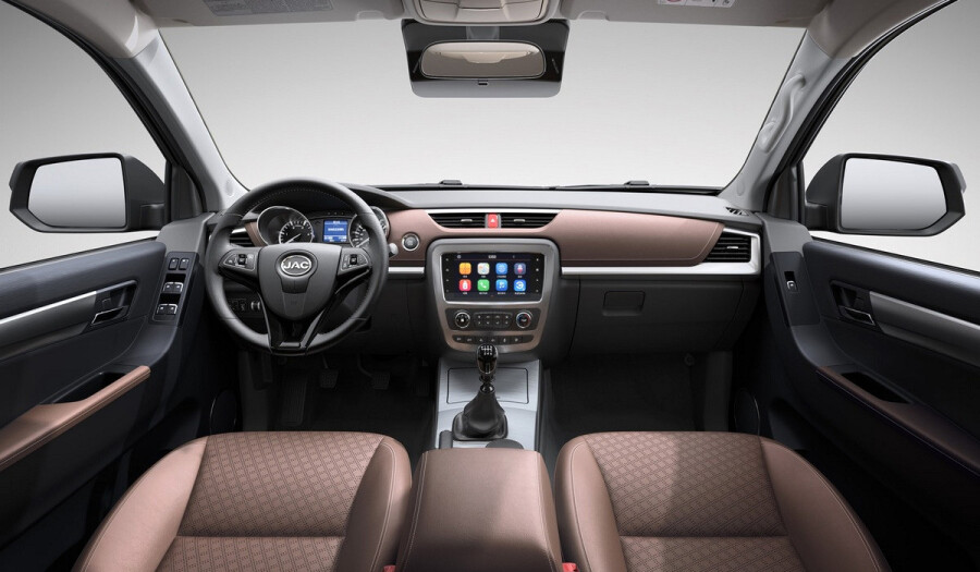 Интерьер JAC T8