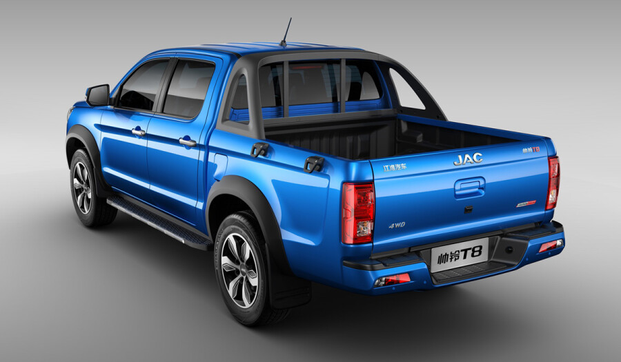 JAC T8