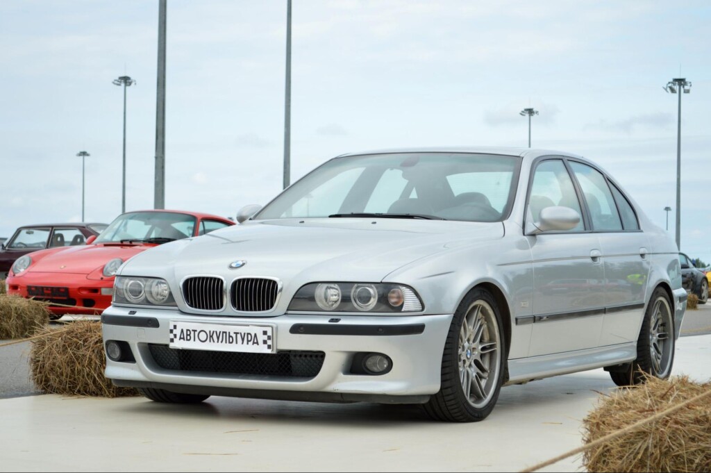 BMW M5 E39