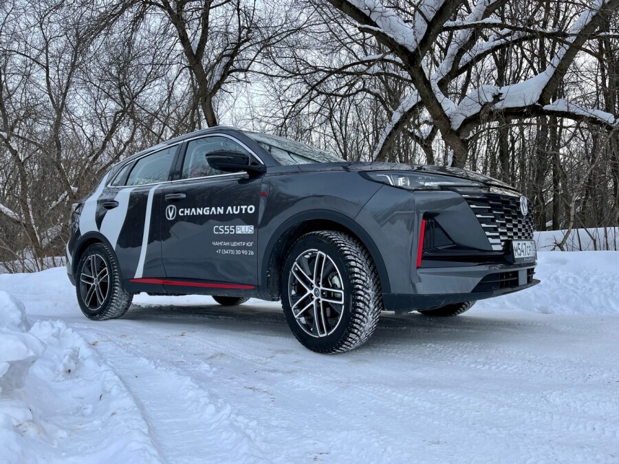 Changan CS55 Plus в движении
