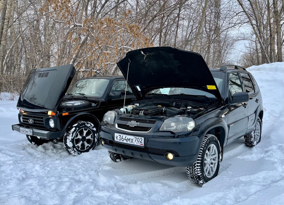 Lada-Niva-Legend-vs-Chevrolet-Niva