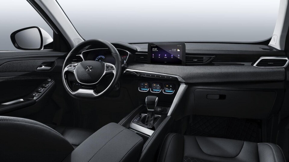 Интерьер BAIC X35