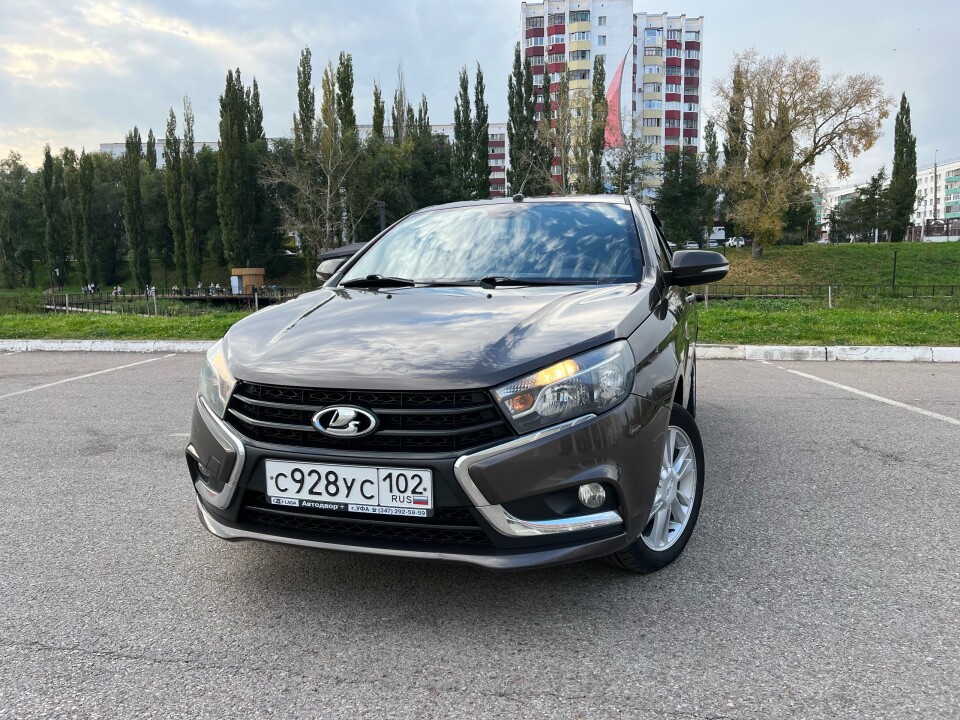 Lada Vesta