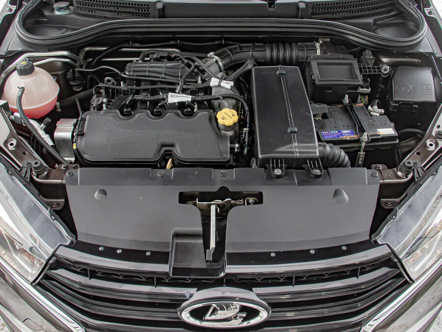 Под капотом Lada Vesta