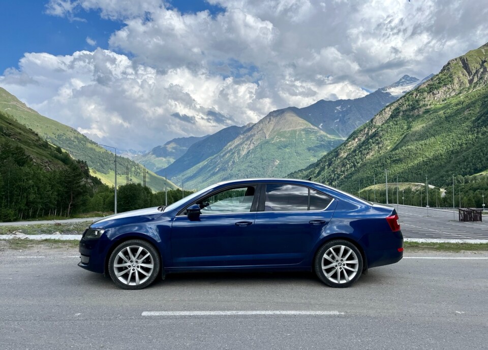 Skoda Octavia R18 с занижением на 2 см