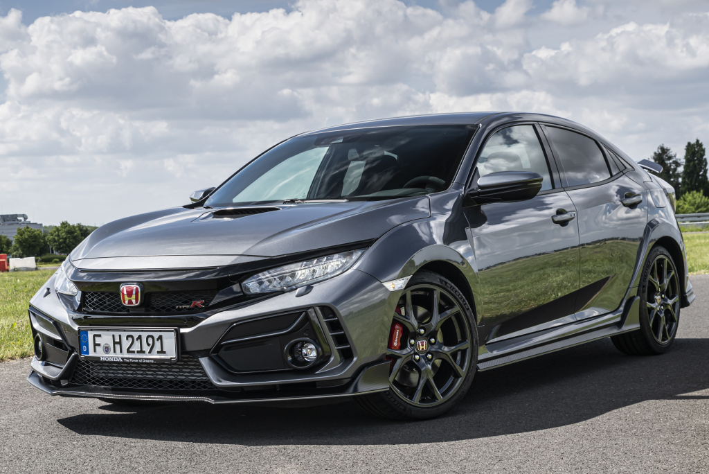 Honda Civic Type R '2020–21 с двухлитровым турбомотором, мощностью 310-320 л.с.