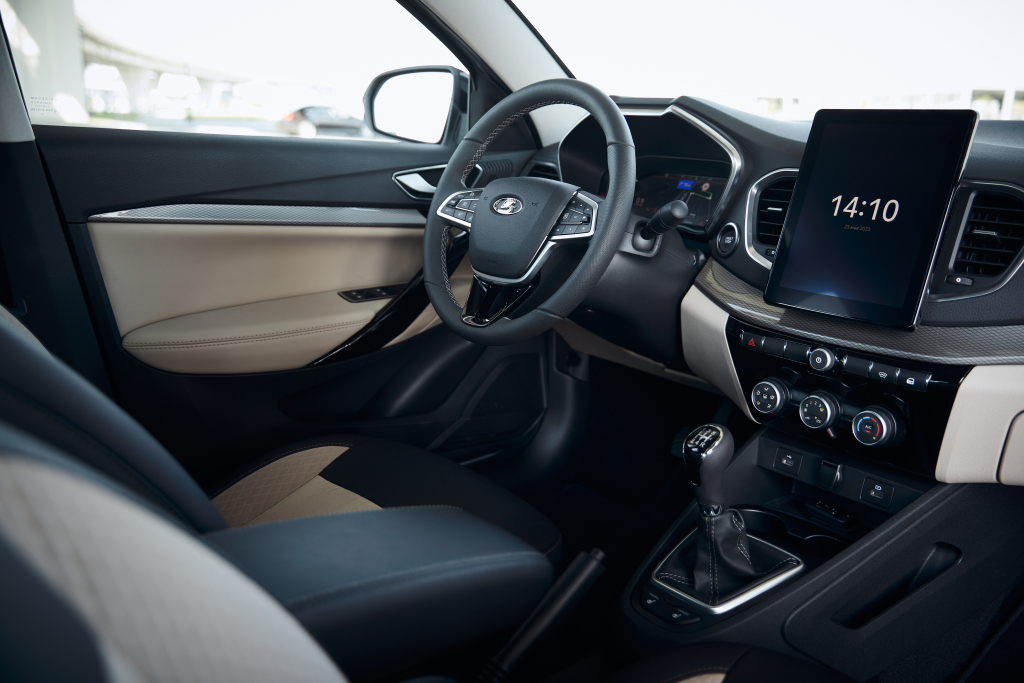 Интерьер Lada Vesta NG в максимальной комплектации Techno