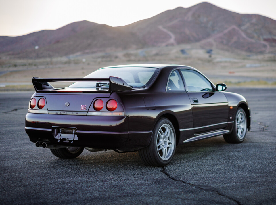 Nissan Skyline GT-R R33 (E-BCNR33)