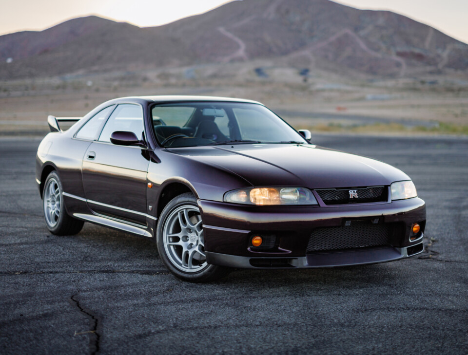 Nissan Skyline GT-R R33 (E-BCNR33)