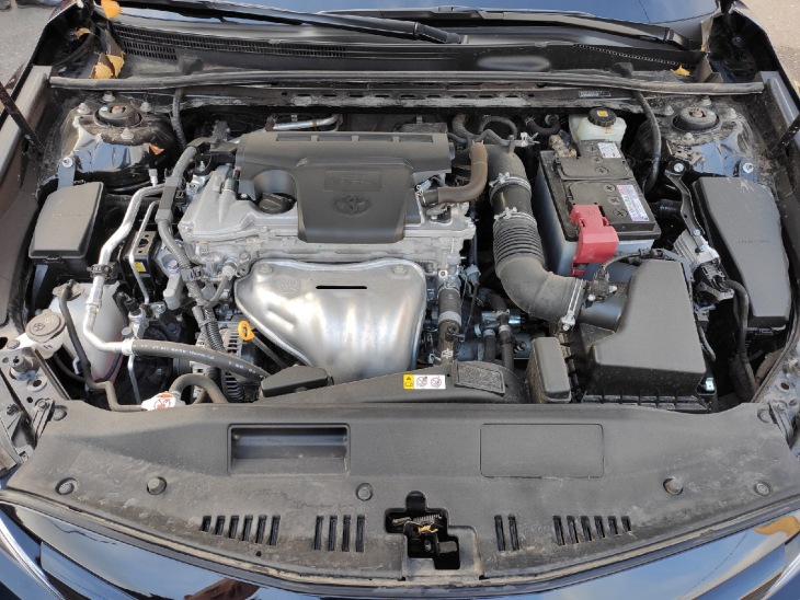 Под капотом двигатель 2.5 (2AR-FE) Toyota Camry XV70 российской сборк