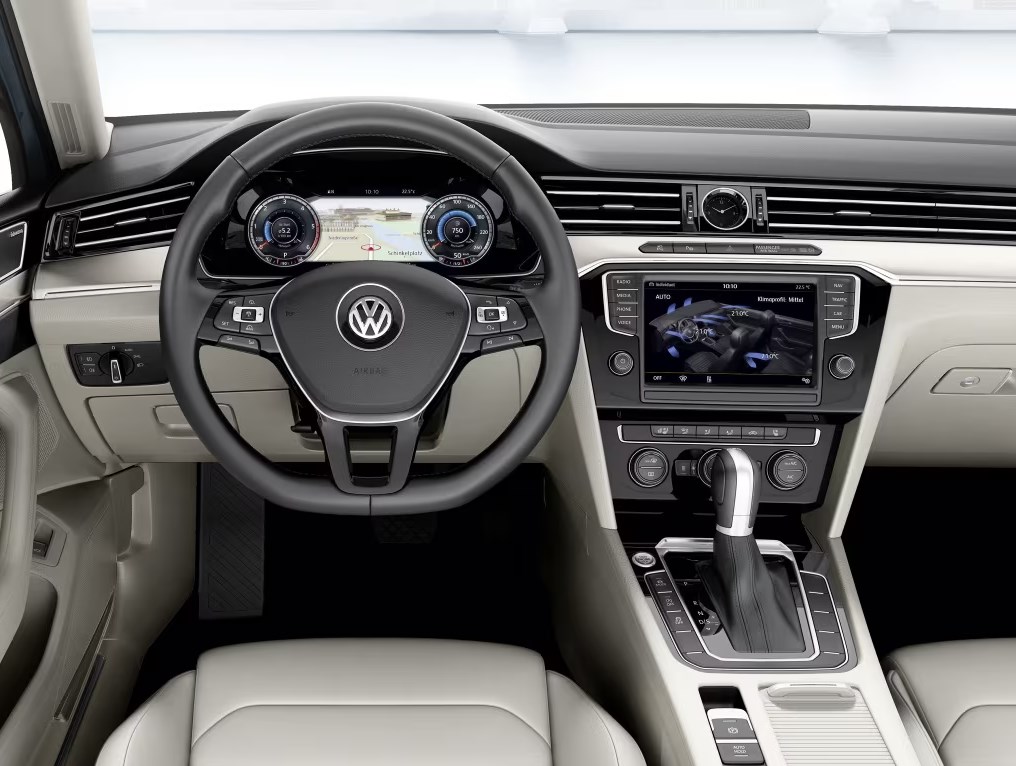 Интерьер Volkswagen Passat Variant (B8) '2014–19
