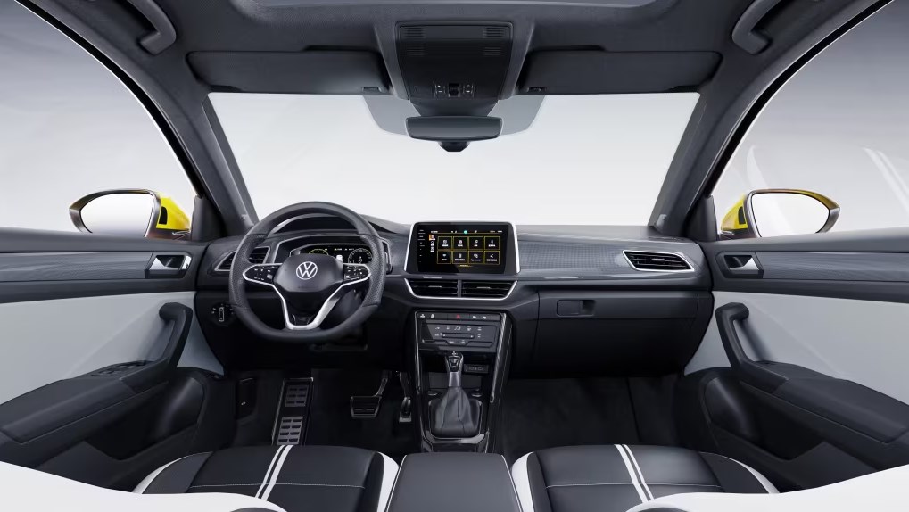 Интерьер Volkswagen T-Roc