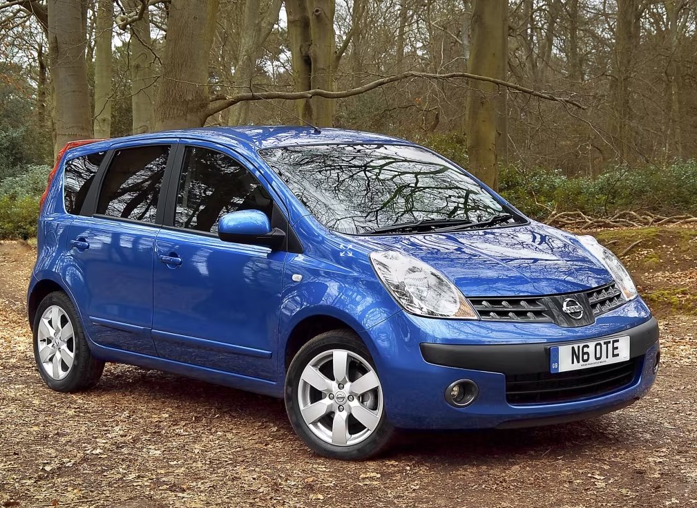 Nissan Note (E11) 2005-2009