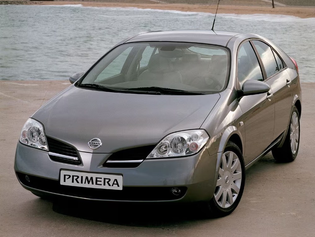 Nissan Primera P12