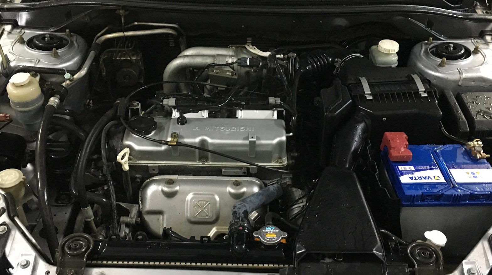 Под капотом Mitsubishi Lancer 1.6 4G18