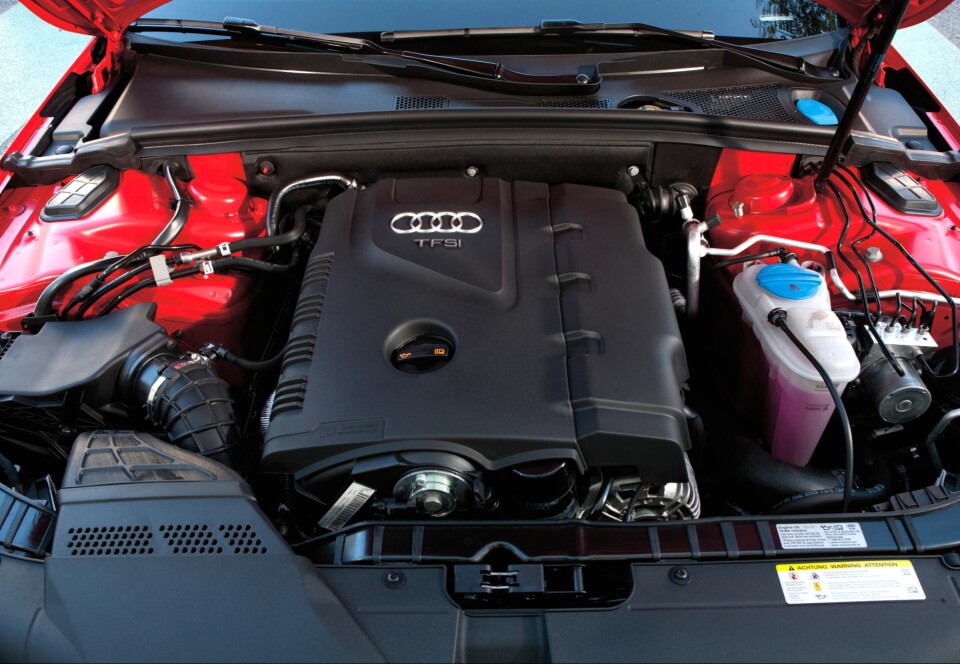под капотом Audi A4 B8