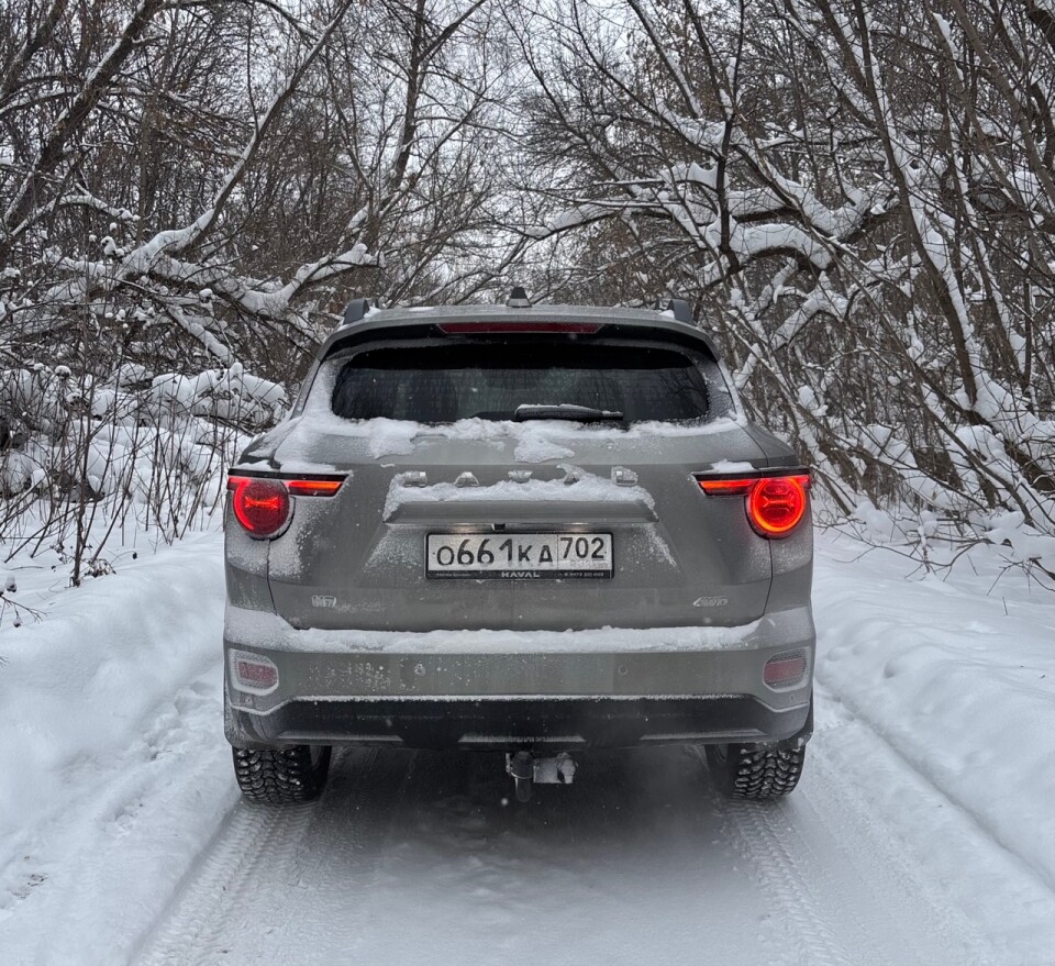Haval H7 - вид сзади