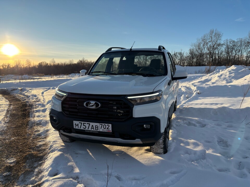 Передняя часть автомобиля стала более современной