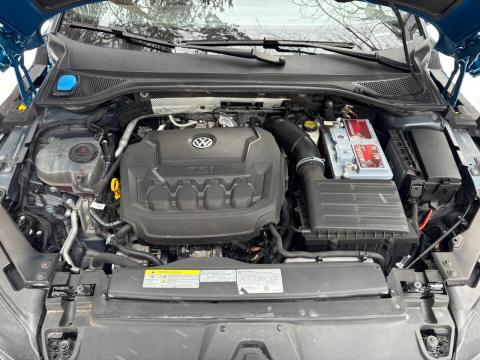 Под капотом Volkswagen Arteon R-Line двигатель 2.0 TSI серии EA888 EVO4