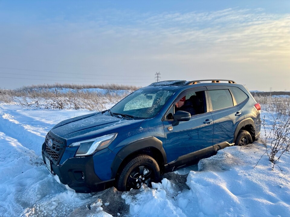 Так я застрял в сугробе за рулем Subaru Forester Wilderness