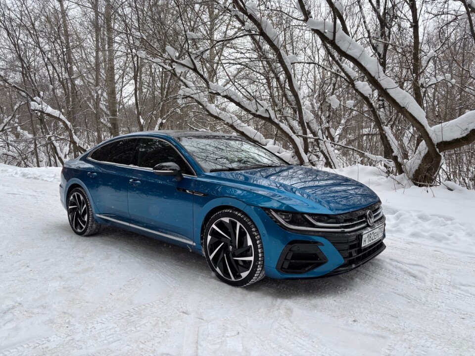 Volkswagen Arteon 2022 года выпуска в исполнении R-Line