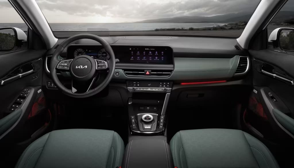Интерьер Kia Seltos