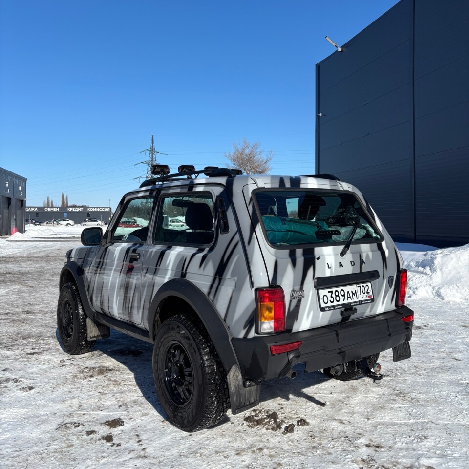 Lada Niva Legend Bronto в комплектации Prestige