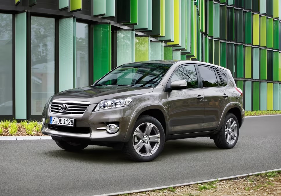 Toyota RAV4, рестайлинг 2010 года