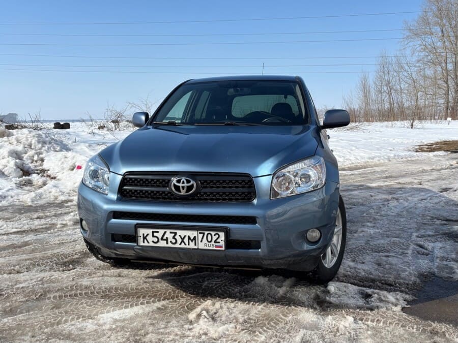 Toyota RAV4 XA30 2008 года выпуска