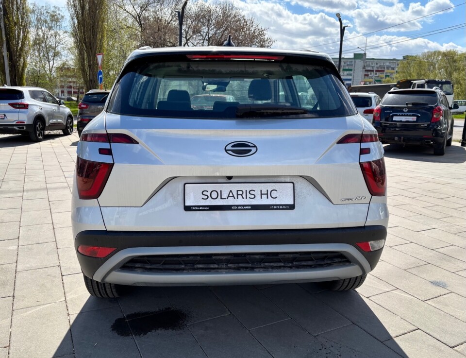 На фото Solaris HC в максимальном исполнении Prestige Smart