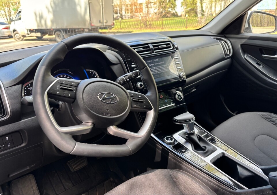 Интерьер Solaris HC в комплектации Lifestyle