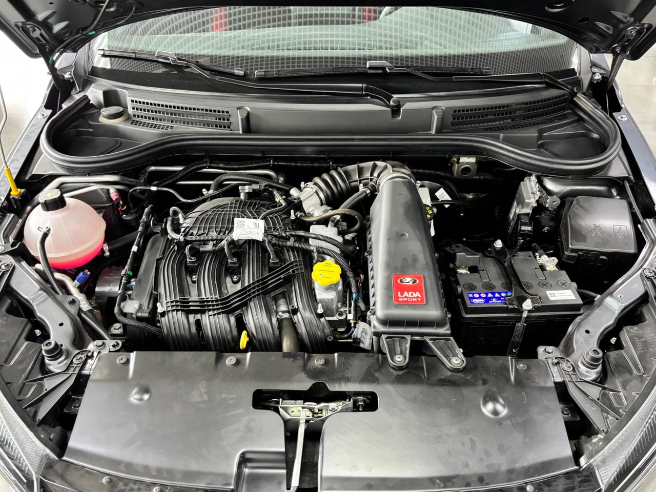 Под капотом Lada Vesta Sportline