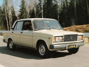 ВАЗ 2107 "Жигули" '1982–97