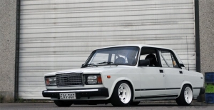 vaz-2105-stance