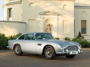 aston_martin_db5_james_bond_edition_25