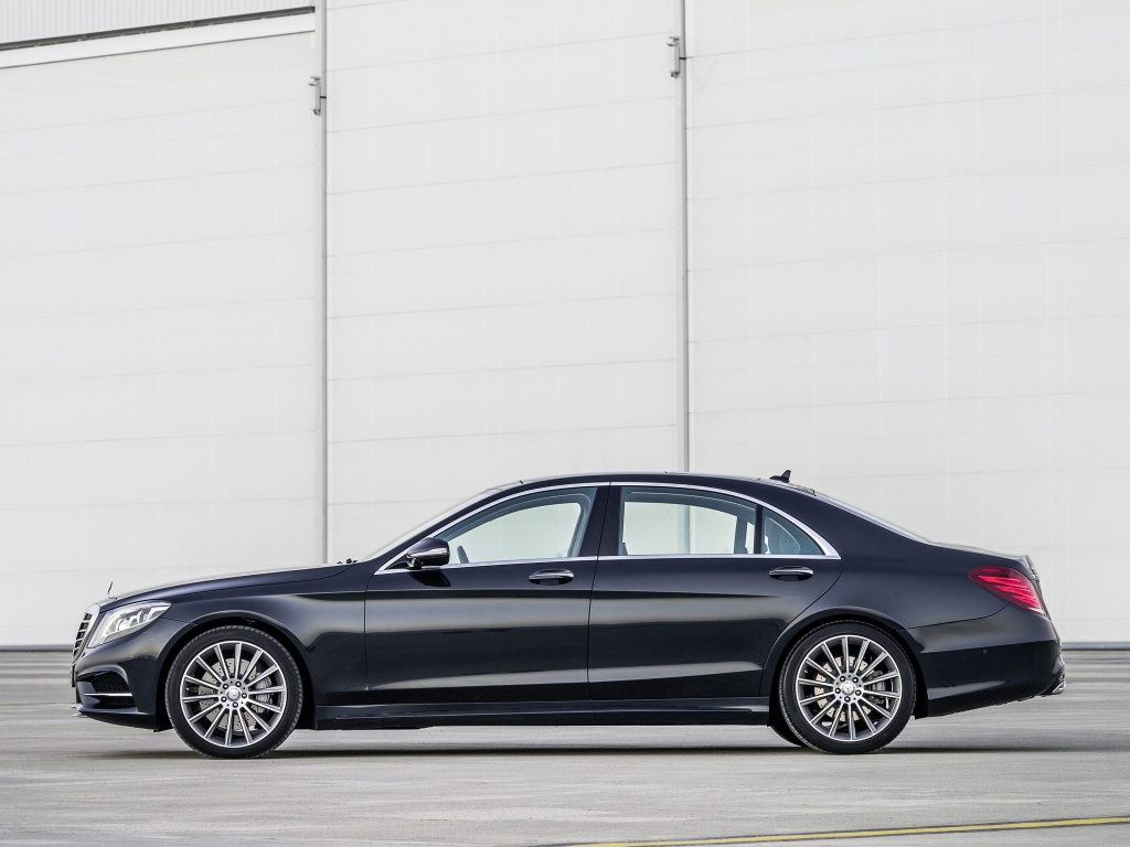 Mercedes-Benz S 350 BlueTec AMG Sports Package (W222) '20132