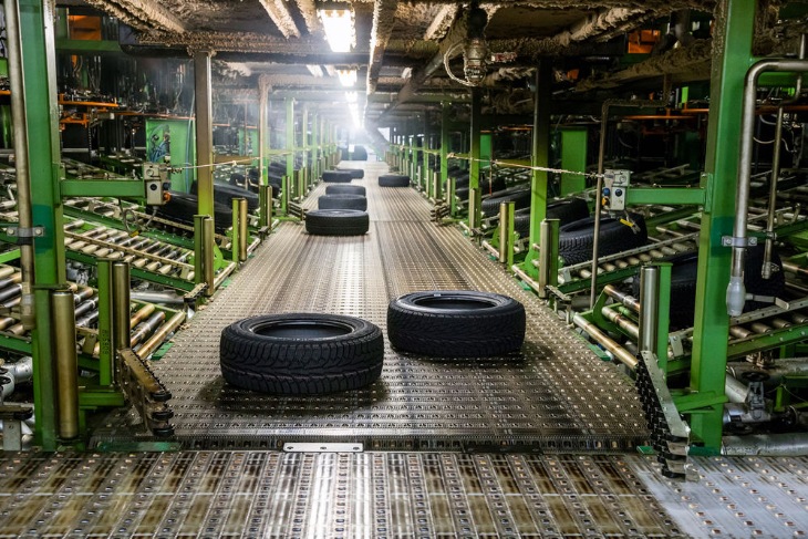 Шины на заводе Nokian Tyres во Всеволожске