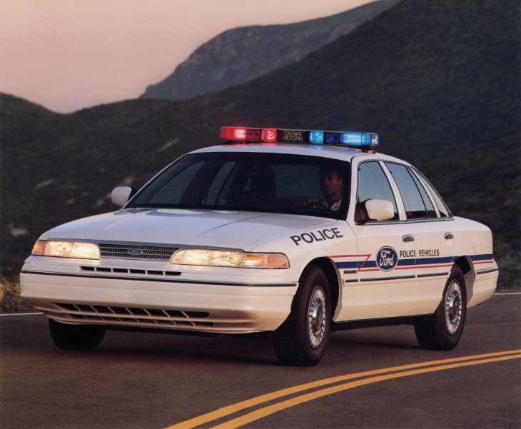 Ford Crown Victoria P71 Police Interceptor 1994 