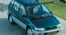 Mitsubishi Space Runner (N10W) 1991–1999
