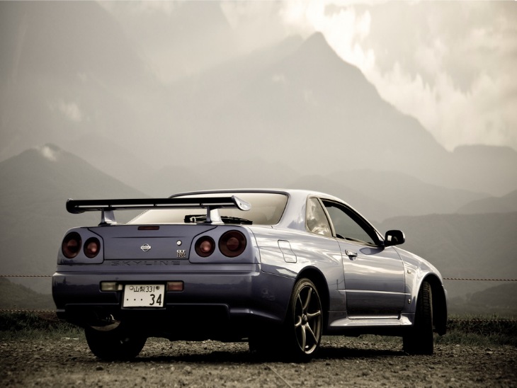 Nissan Skyline R34: лучше ли покупать автомобиль из видеоигр?