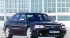 Audi S8 (D2) 1996–2002