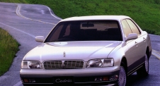 Nissan Cedric (Y33) 1995–1999