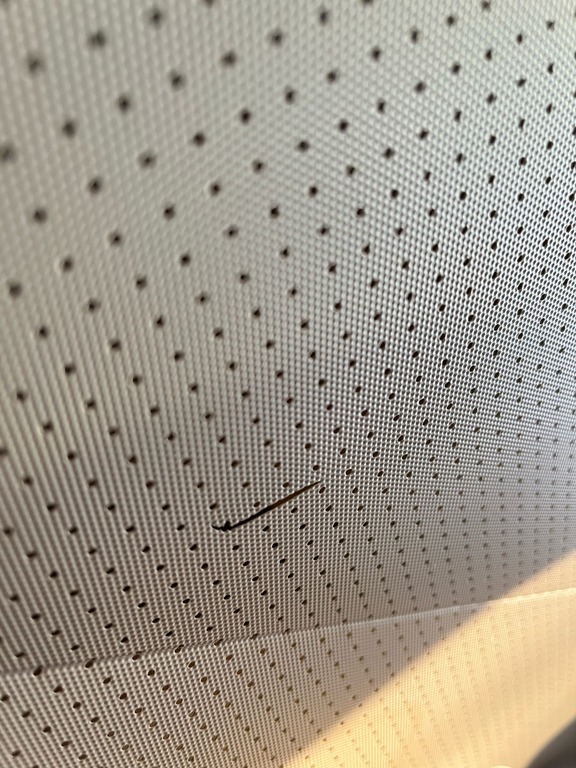 Дырка в потолке