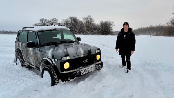 Lada Niva Bronto